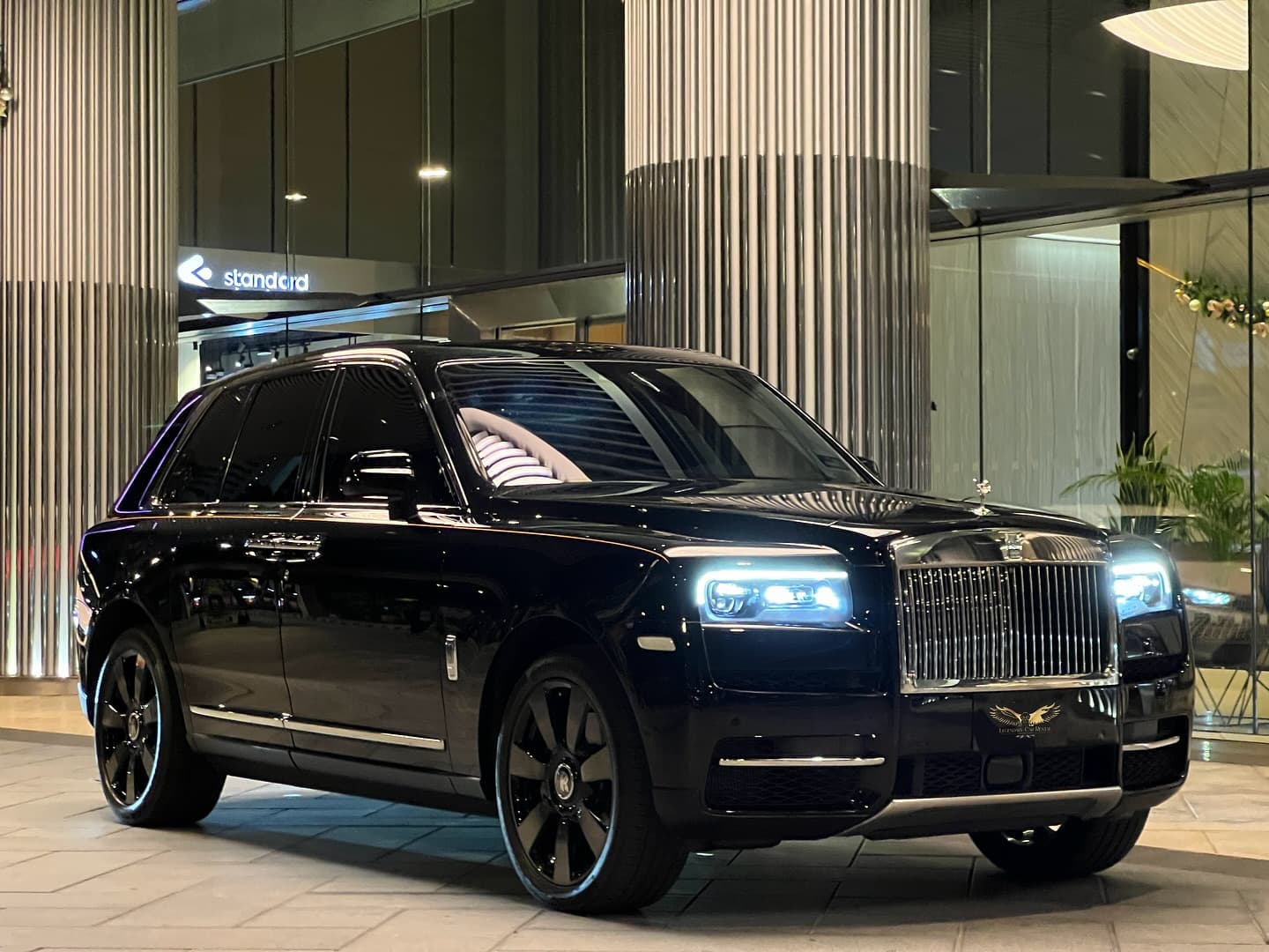 Luxury Car Rental on Mont Kiara: Villas, Hillside Loop & Delivery
