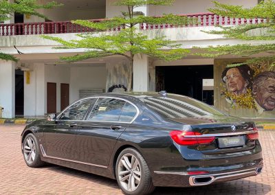 BMW 740le for rent