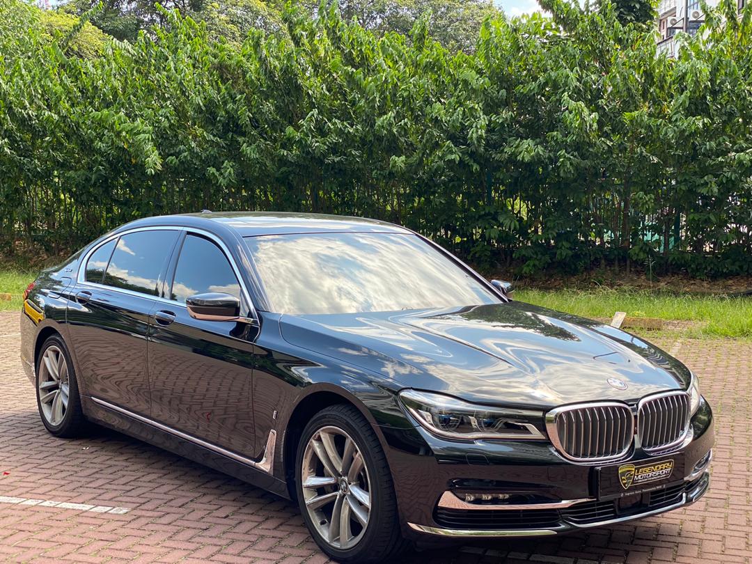 BMW 740le for rent